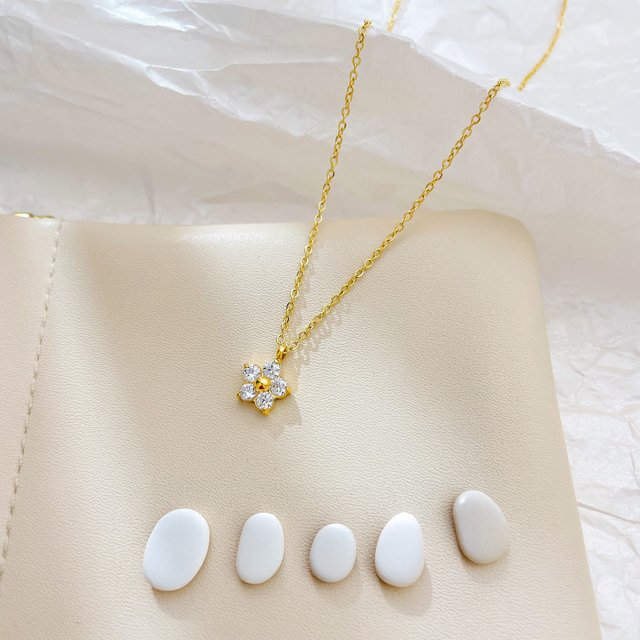 Kristallblumen - Behshad Jewellery